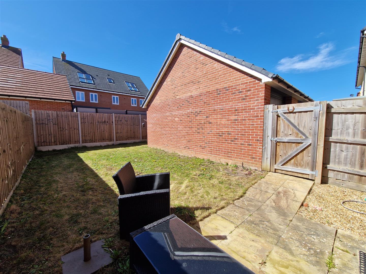 Hovingham Drive, Great Denham, Bedford